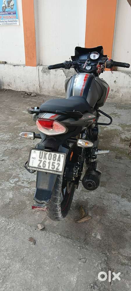 Saf gadi hai lene wale hi sampark kare