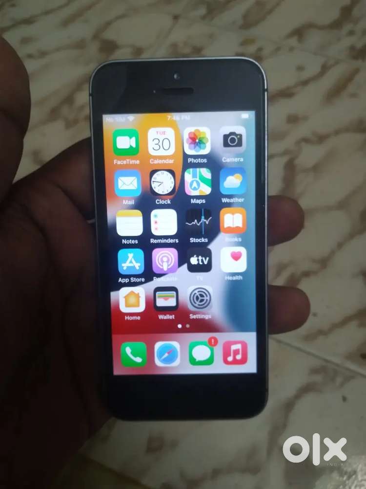 IPHONE SE 32GB 1ST GEN