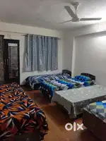 Sharing flat in PG