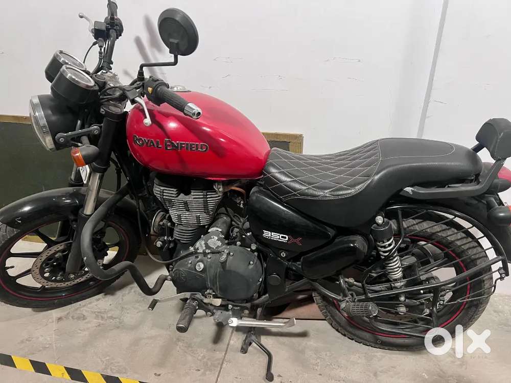 Royal Enfield TBX RED