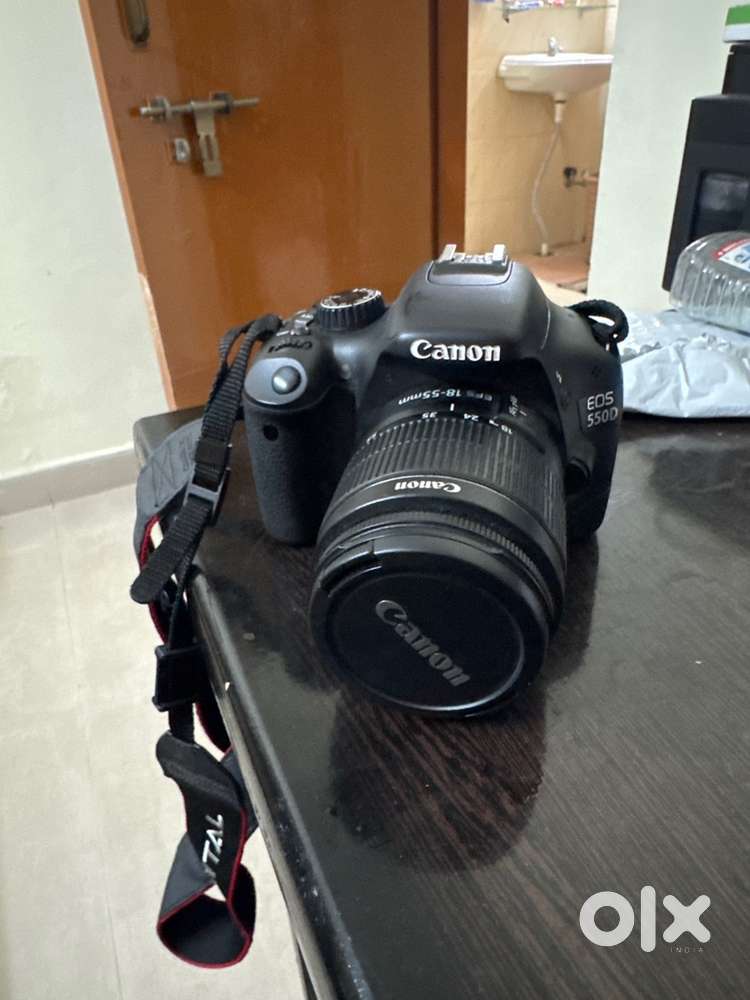 Canon 550d for sale very rarly used