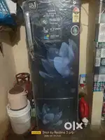 Samsung single large door fridge in best condition