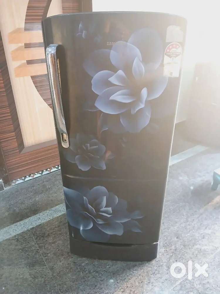 Samsung 195 liter refrigerator for 8000