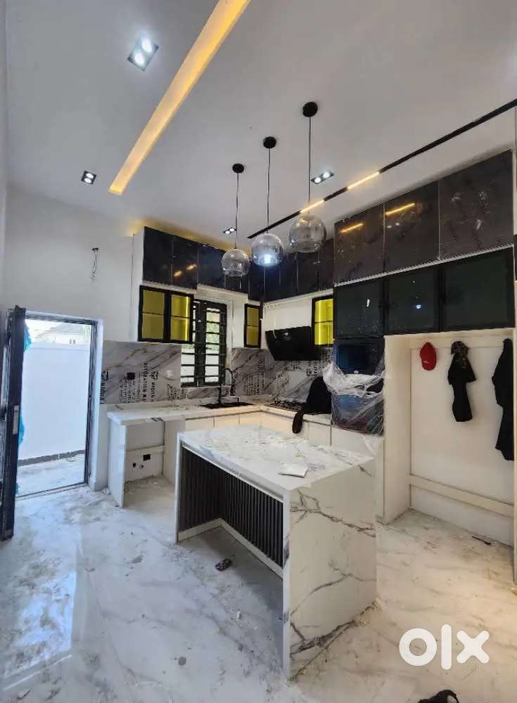 Perambur 3 bhk flat for!sale!