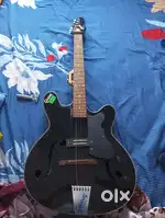 Hawaiian guitar with extra 5 strings, bag and extra thumb