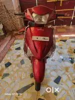 Oreva electrick scooty Letheium battery