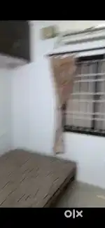 2 bedroom house available for rent