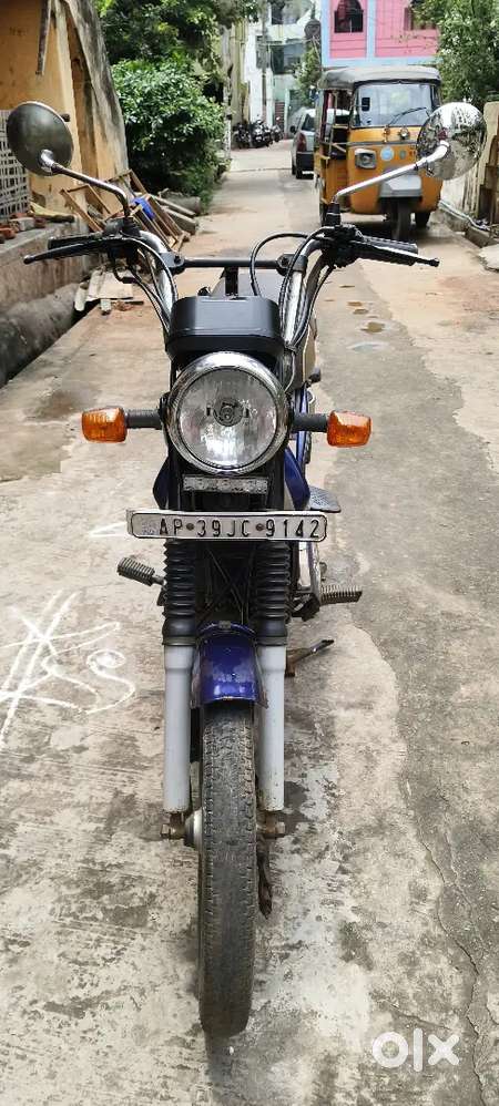 TVS XL 100 heavy duty i-touch st