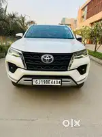Toyota Fortuner 3.0 4x2 Automatic, 2022, Diesel