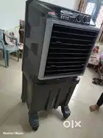 Plastic Cooler in copper for sale only 5 months old