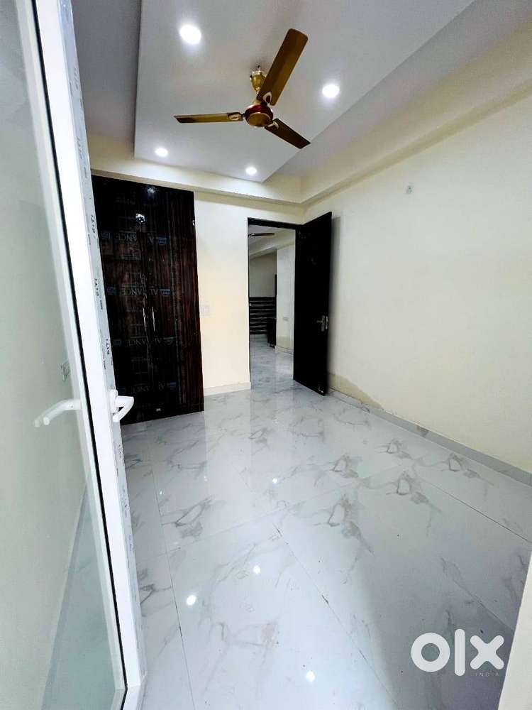 Srijee Mension #Studio Apartment @ Sec 1 Noida Ext.