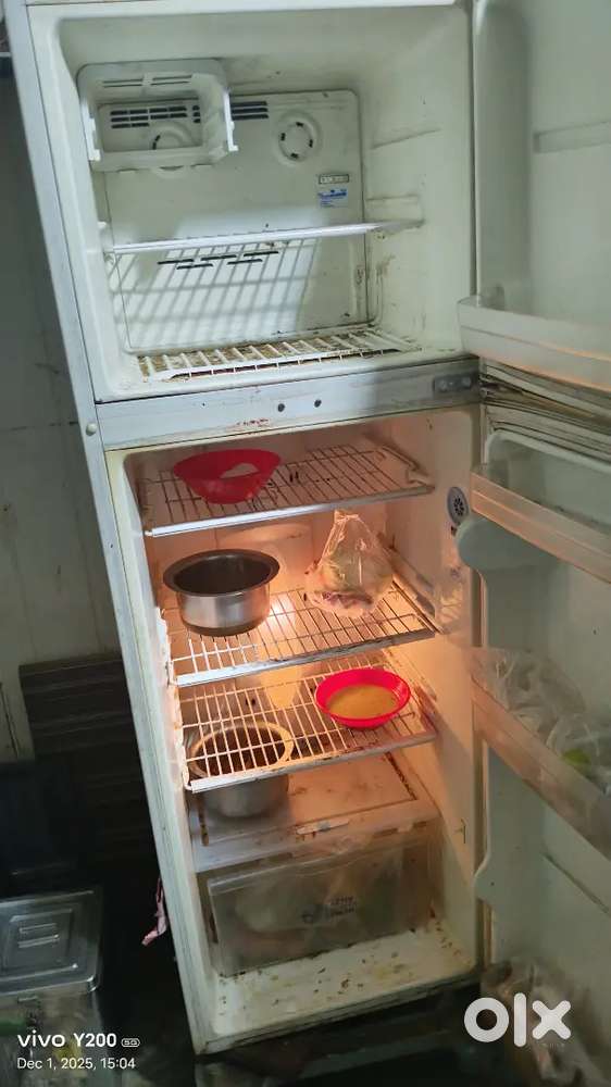 Fridge for sale in good condition,Double door inl working condition