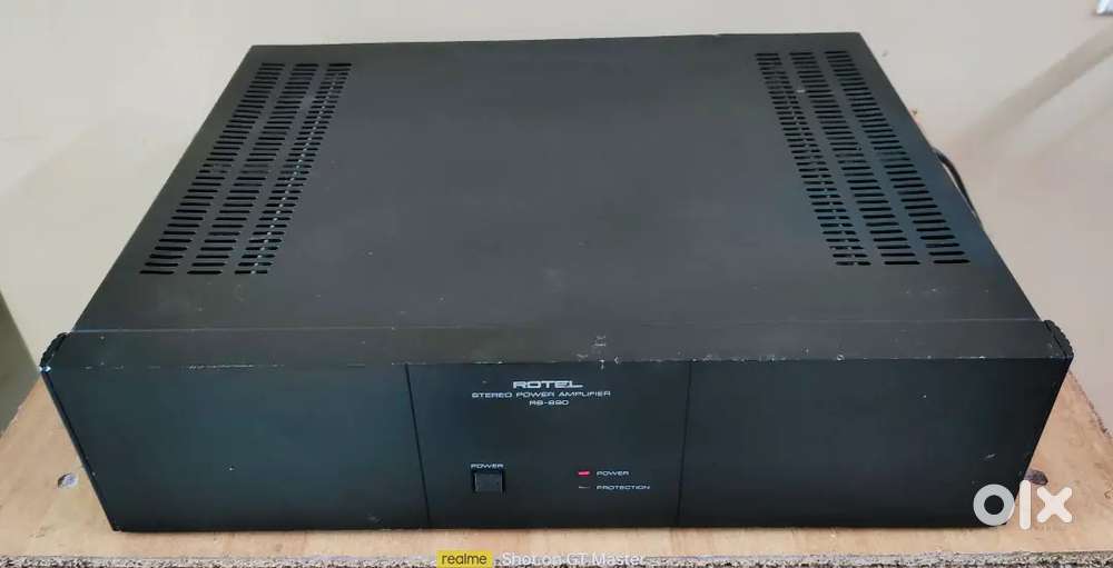 Rotel RB 890 power amplifier
