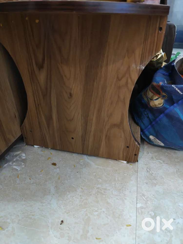 Sofa set,table,almire 2, bed and side box