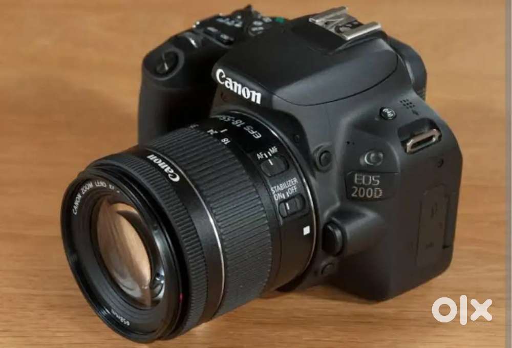 We provide dslr camera on rent