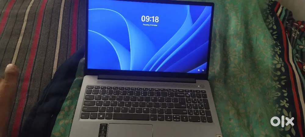 Lenovo  IdeaPad slim 3