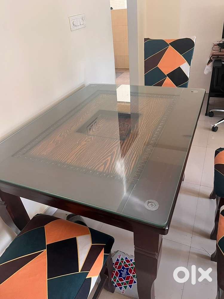 Dining table with 4 chairs