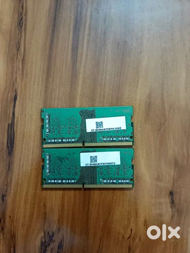2 RAM (4GB each)