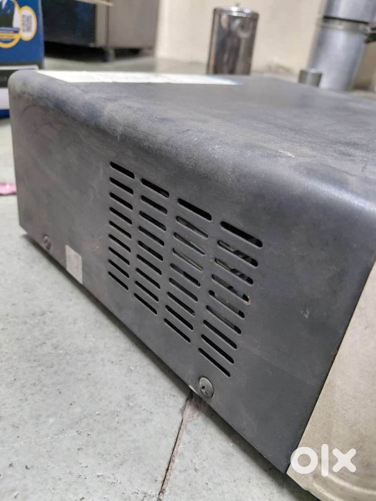 Inverter of Su-vastika company (Power 850/12V)