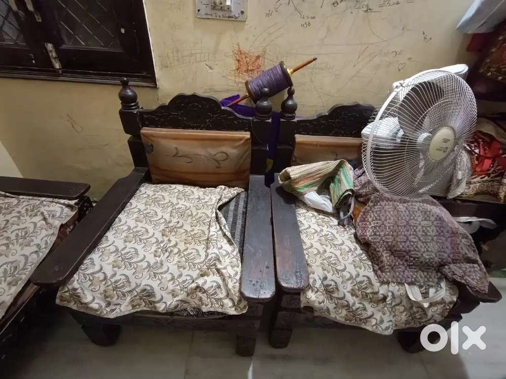 Sofa set 5 seater