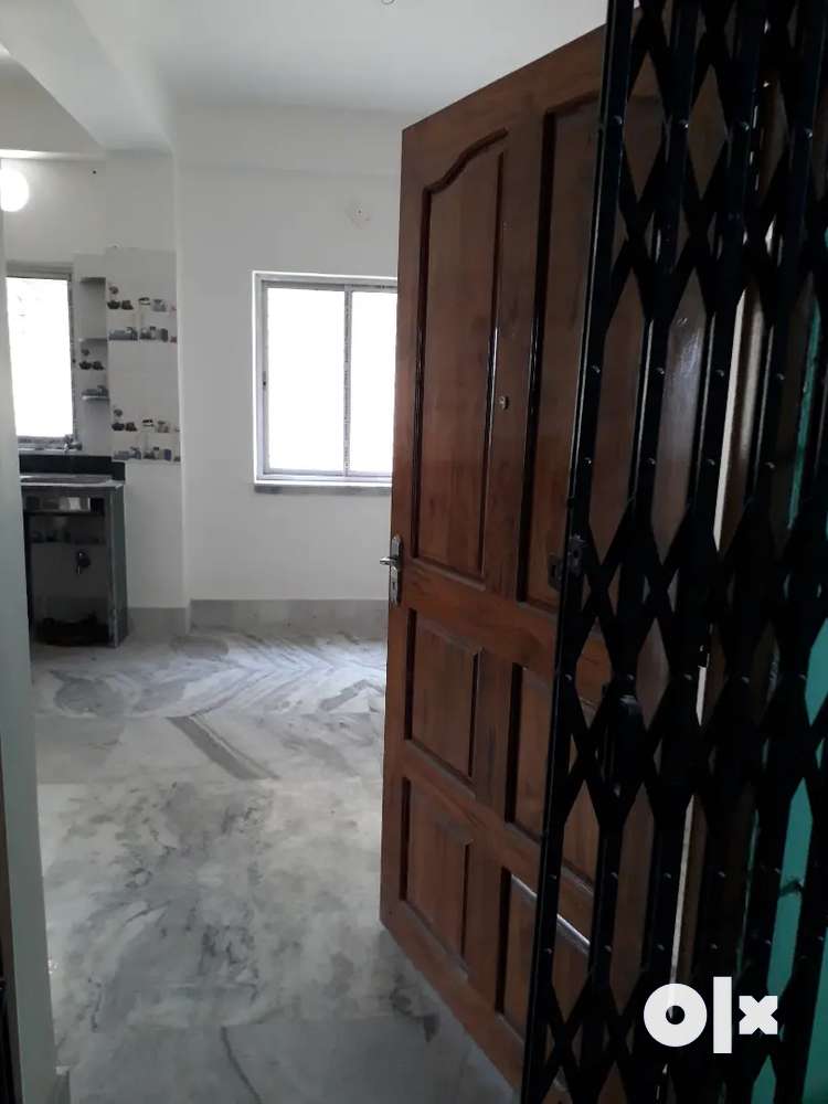 Apparment for sale 2 bhk nearby airport gate no 1