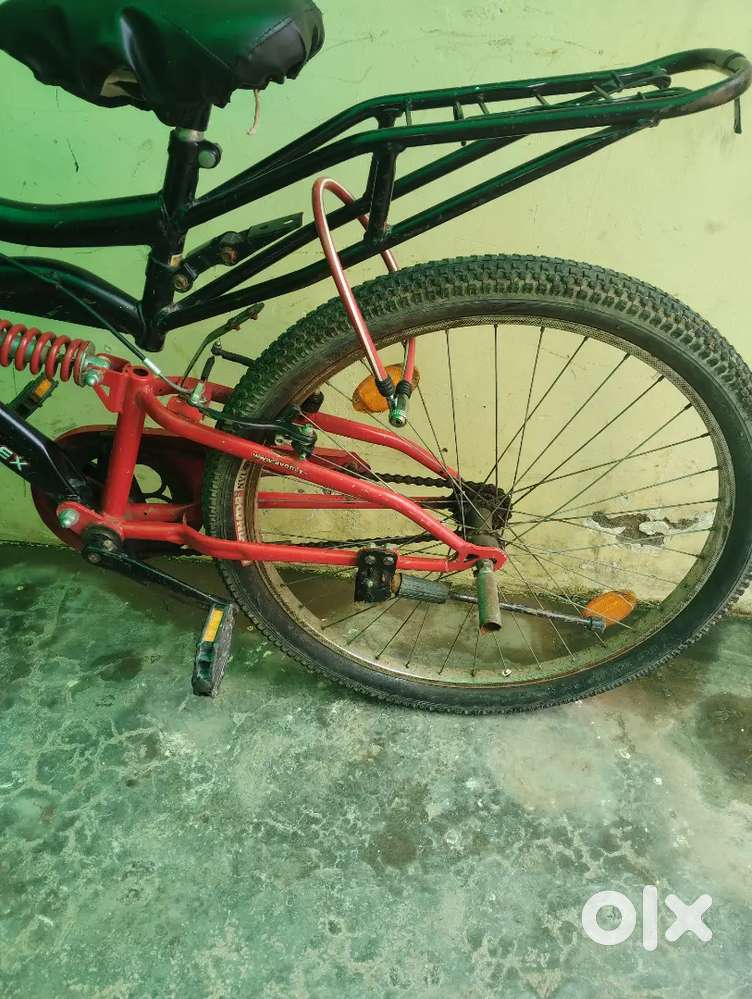 The best cycle red and black color