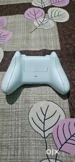 Xbox Series S ( white ) with one controller for Sale