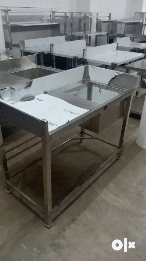 Cutting table , juice counter,Tea cart and other kitchen Equipments