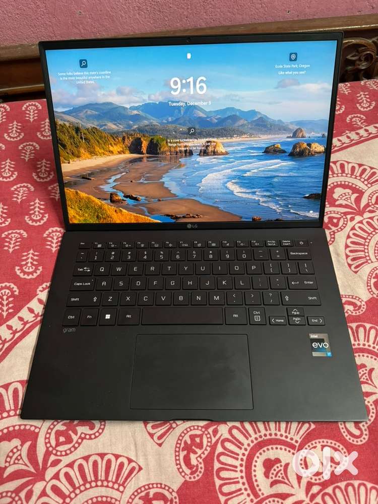Lg Gram evo i7 12th generation slim and light laptop