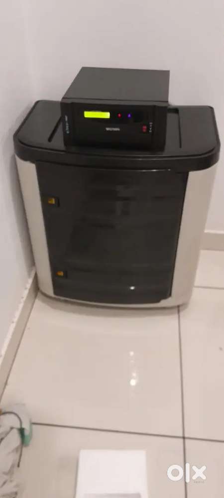 INVERTER WITH BATTERY