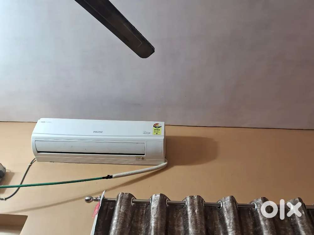 1.5 Ton Voltas Split AC In Good Condition