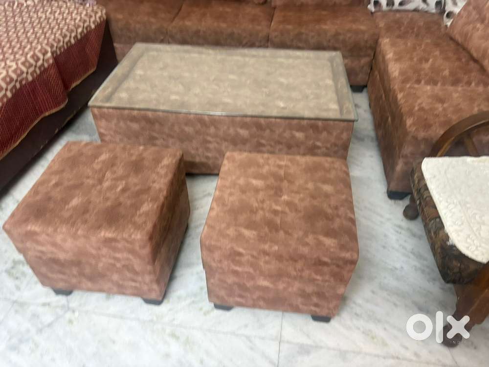 11 Seater Sofa set with table