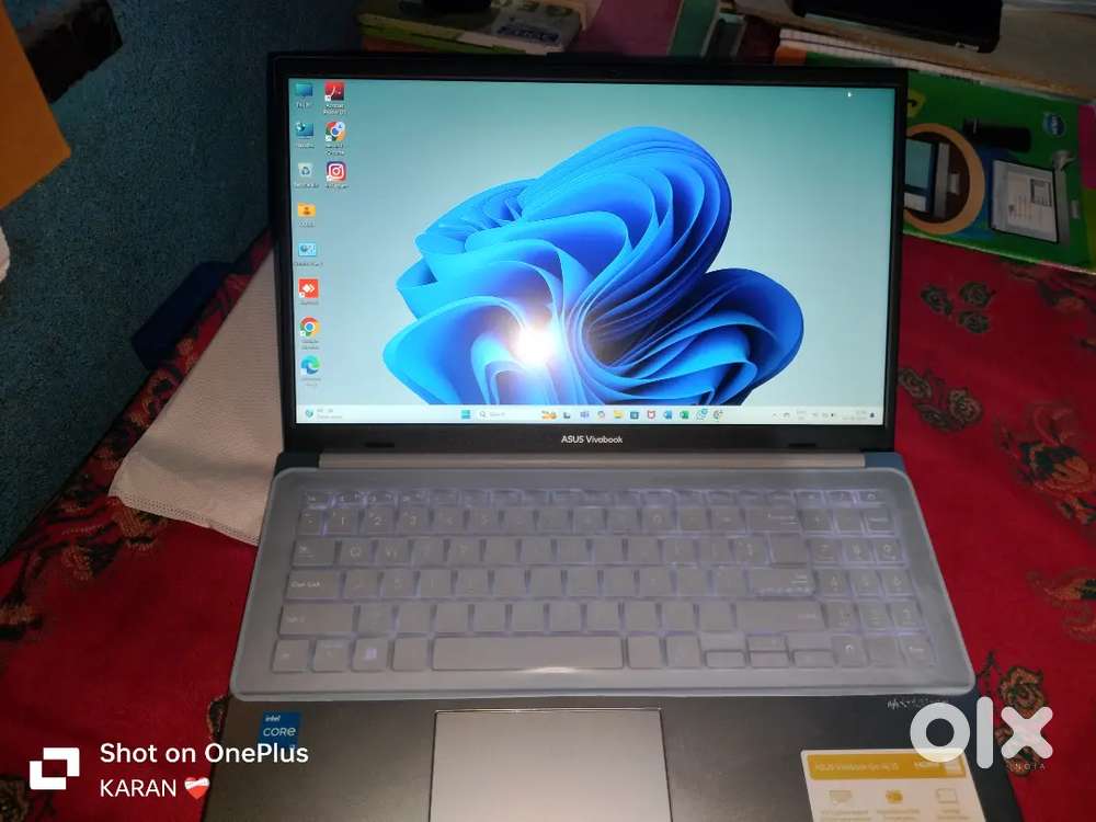 Asus vivobook go 15 oled ( only few months use )