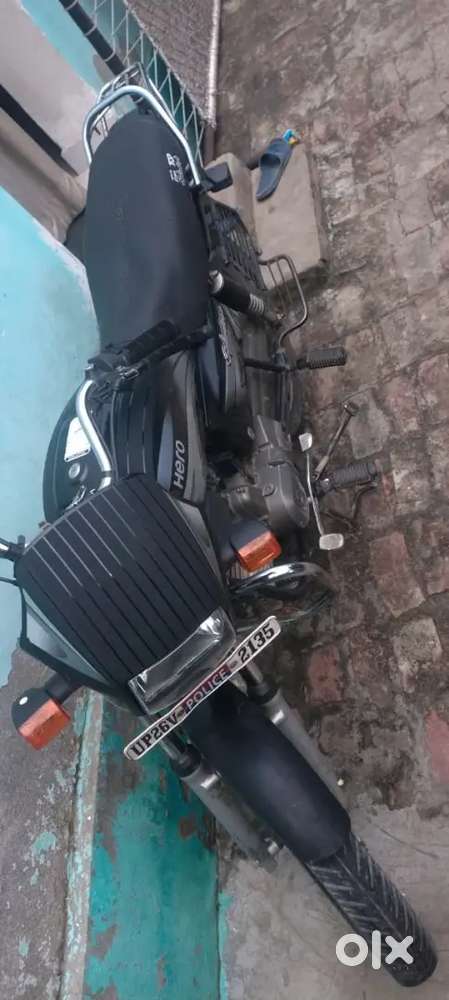 Bhaut achi bike hai koi lena chahiye to msg karo