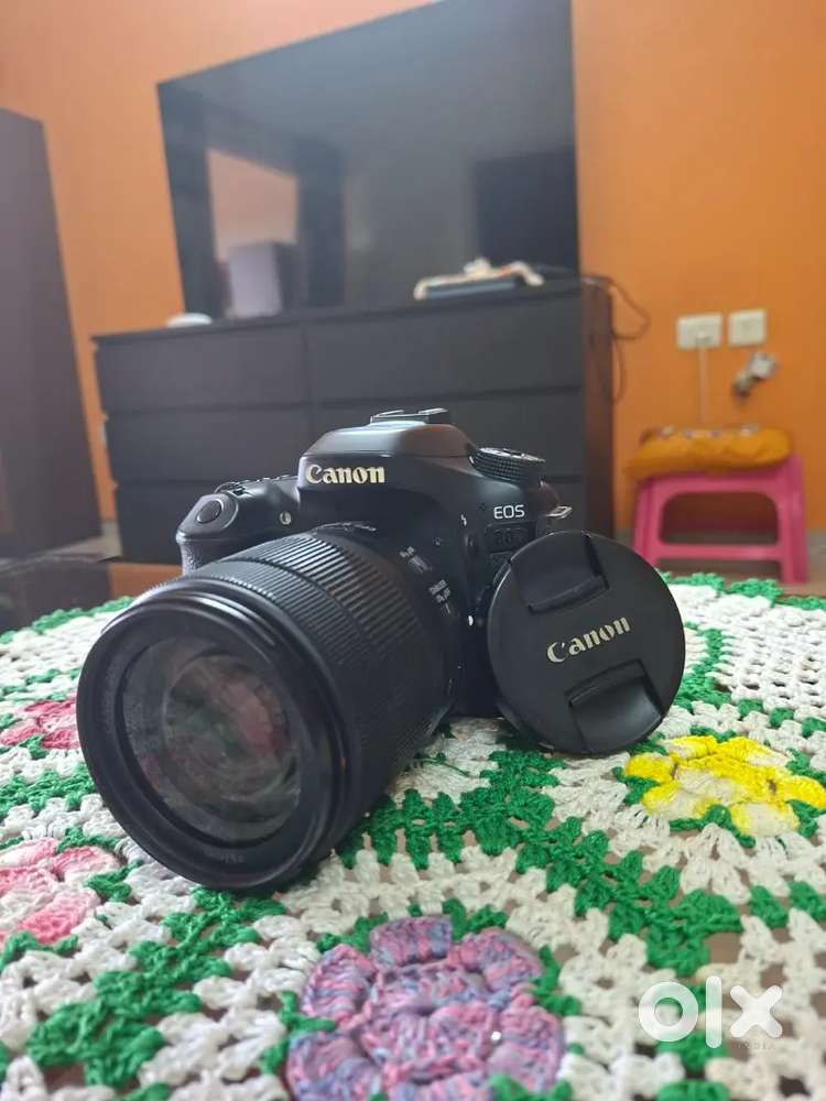 Canon 80D bundle for sale