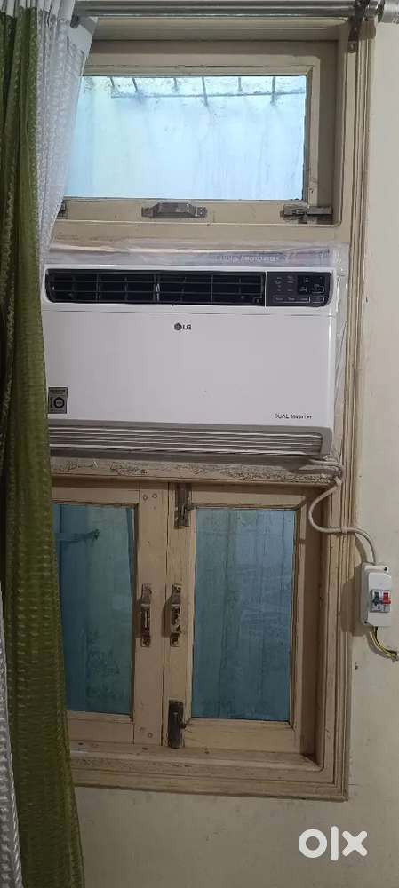 Ghar sift Krna hai is liye sale kr raha hu