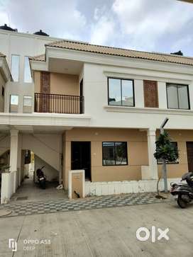 (CODE R-1198) 3BHK DUPLEX NR. NARAYAN INTERNATIONAL SCHOOL,SOMA TALAV.