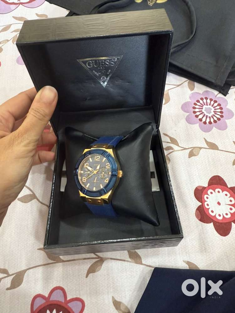 Guess blue unisex watch