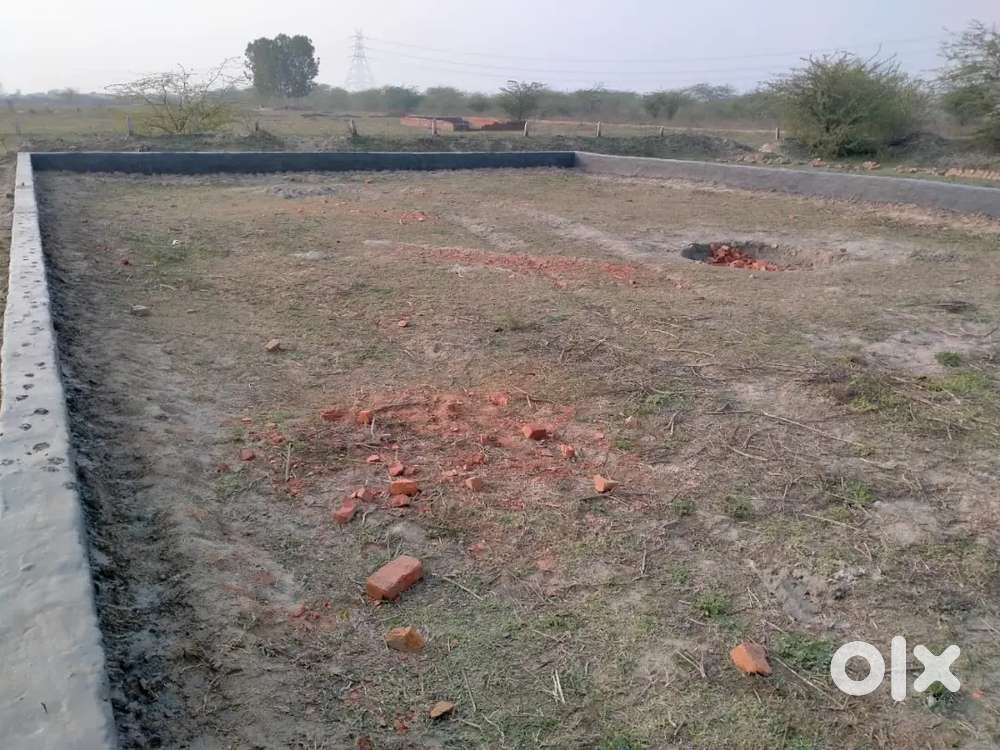 Plot in garhi samastipur noida near greater faridabad