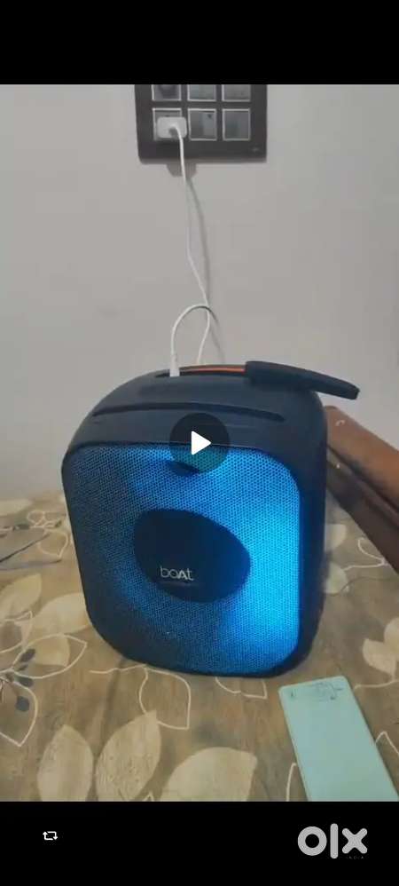 Boat speaker