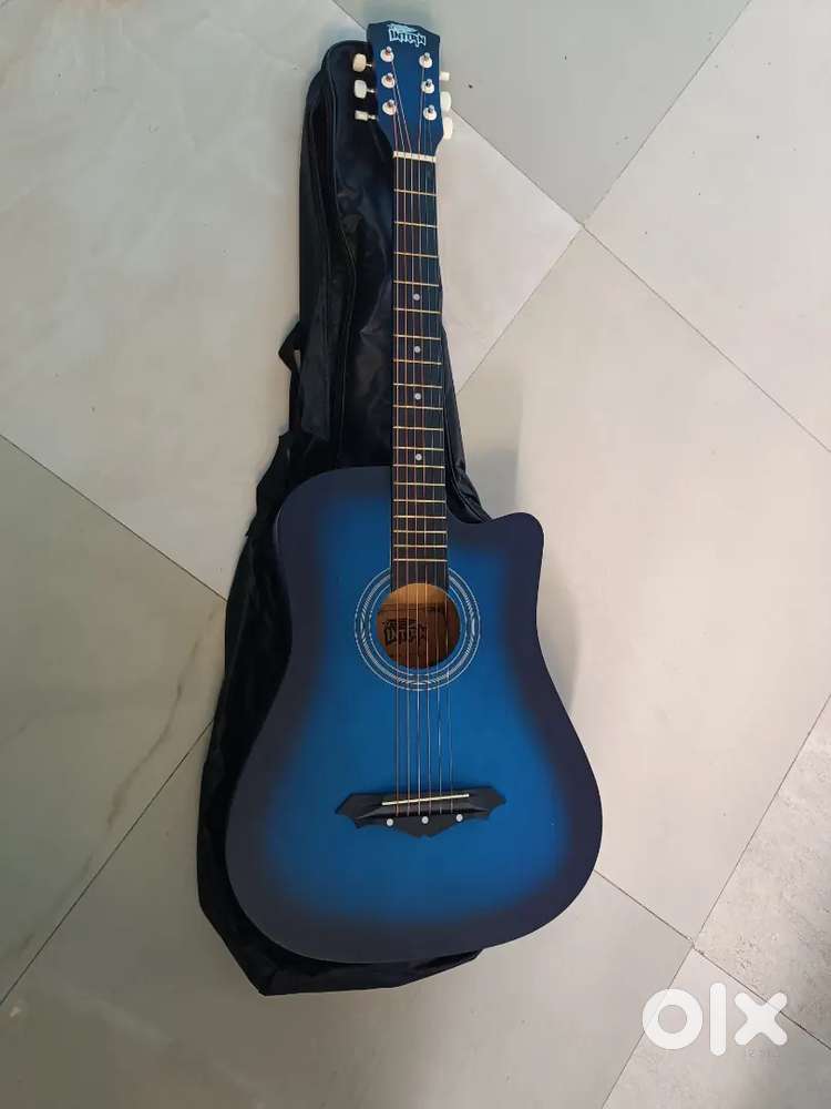 intern 38c acoustic guitar Blue