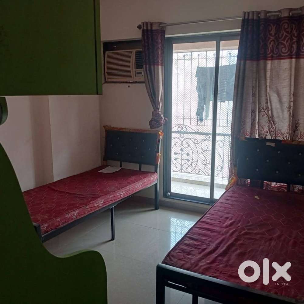 Specious Pg In Nehru Nagar For girls with no brokerage