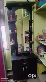Dressing table with mirror