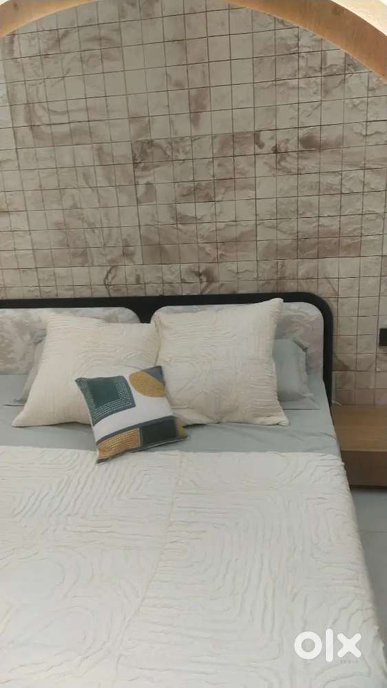 room for sharing basis only for female