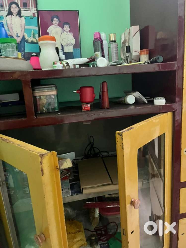 Showcase 3000/-