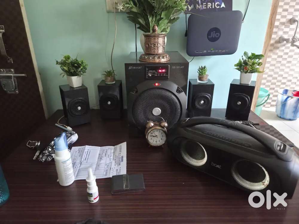 65W 4.1bluetooth home theatre and boar partypal bluetooth speaker.