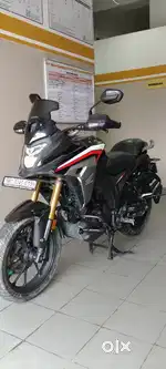 Honda CB200X