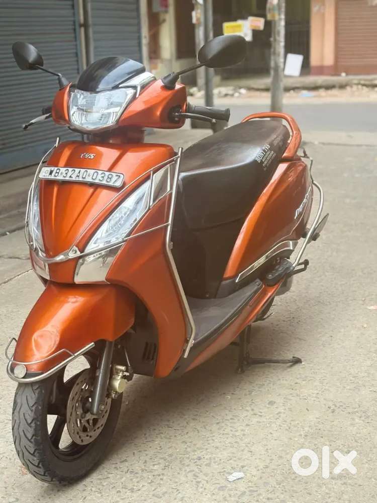 TVs jupiter 2024 E20 model only 1500 km run. Cash purchase