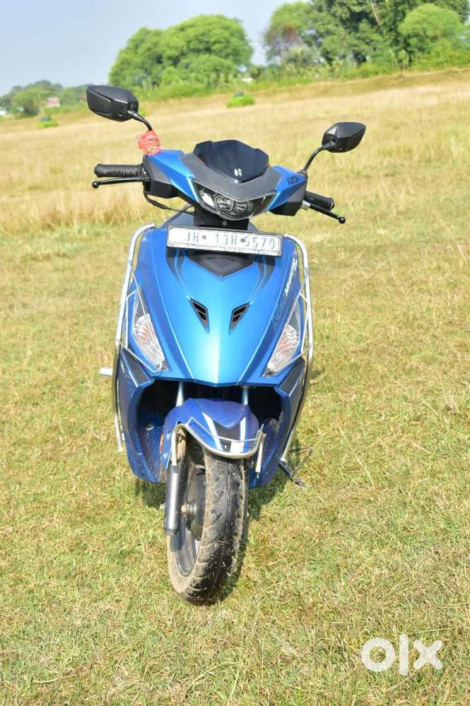 In condition, want's to sell urgent, price is negotiable