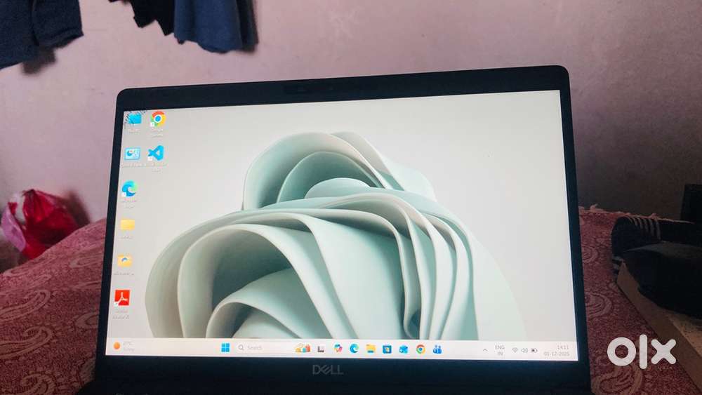 Dell  Latitude 5400 Touch Screen